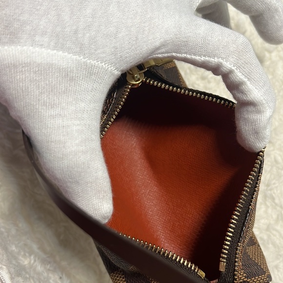 🛑 S O L D 🛑 Louis Vuitton Mini Papillion Pochette - Picture 9 of 10
